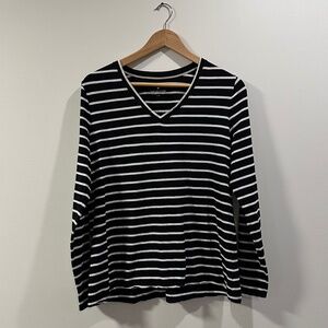 Denver Hayes | Women’s size Large  Long sleeve shirt Black and White Stripe